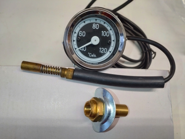Temperaturanzeige mit  passendem Schlauchanschluß
