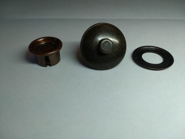 Seitl. Verschluss Verdeck, Ober und Unterteil im Set, Brüniert ( kein Nickel )